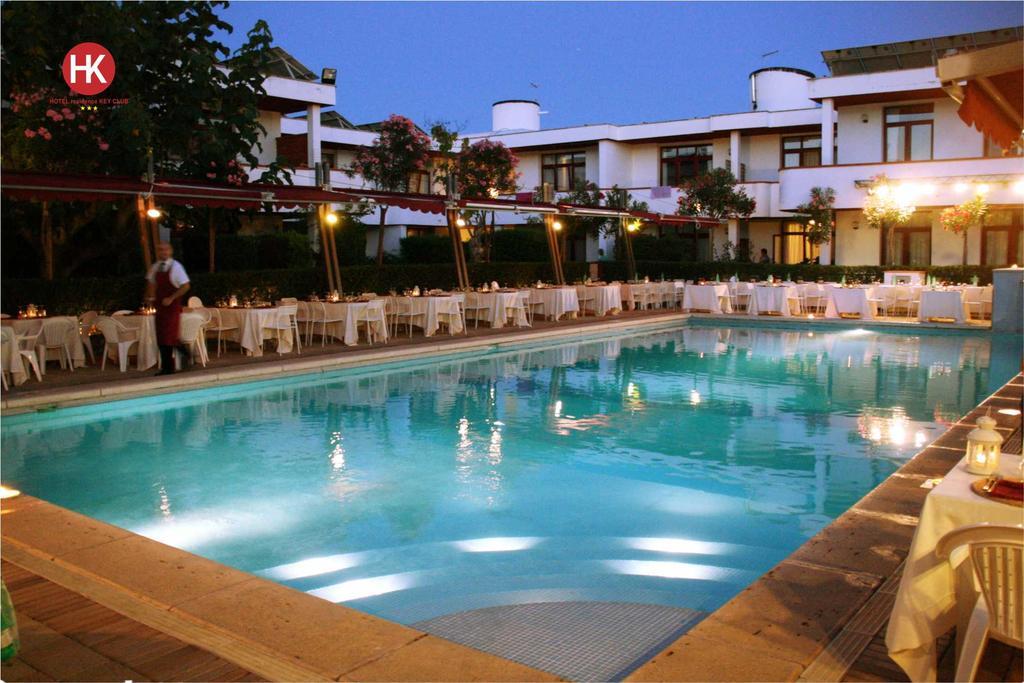 Hotel Residence Key Club مونتالتو دي كاسترو المظهر الخارجي الصورة