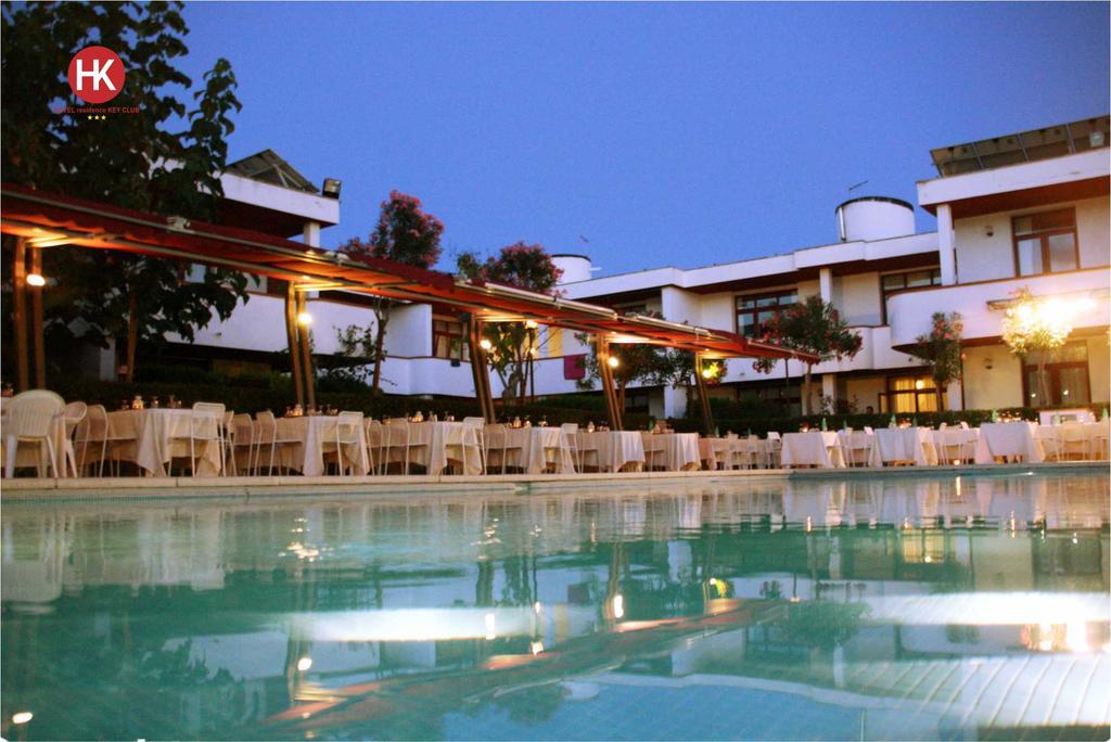 Hotel Residence Key Club مونتالتو دي كاسترو المظهر الخارجي الصورة
