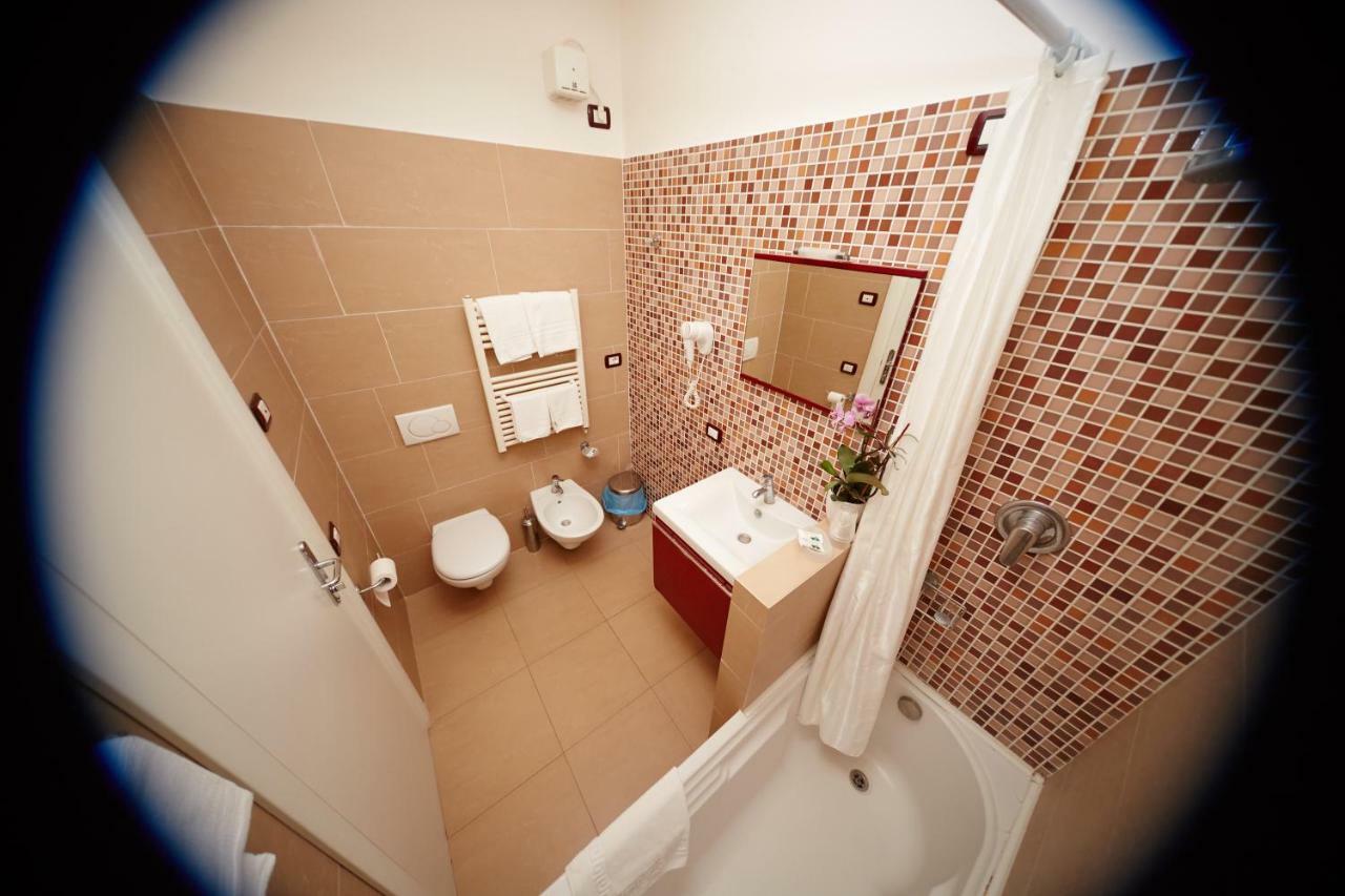 Hotel Residence Key Club مونتالتو دي كاسترو المظهر الخارجي الصورة